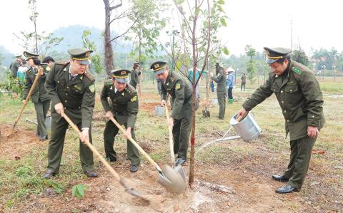 2024_2_21_9_16_27_638441037877660414_Lực lượng Kiểm lâm trên địa bàn tỉnh tham gia “Tết trồng cây đời đời nhớ ơn Bác Hồ” .jpg