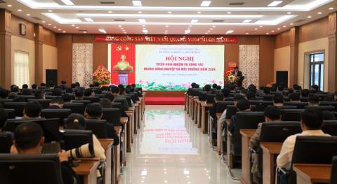 Một số hình ảnh Hội nghị triển khai nhiệm vụ công tác ngành Nông nghiệp và Môi trường năm 2026